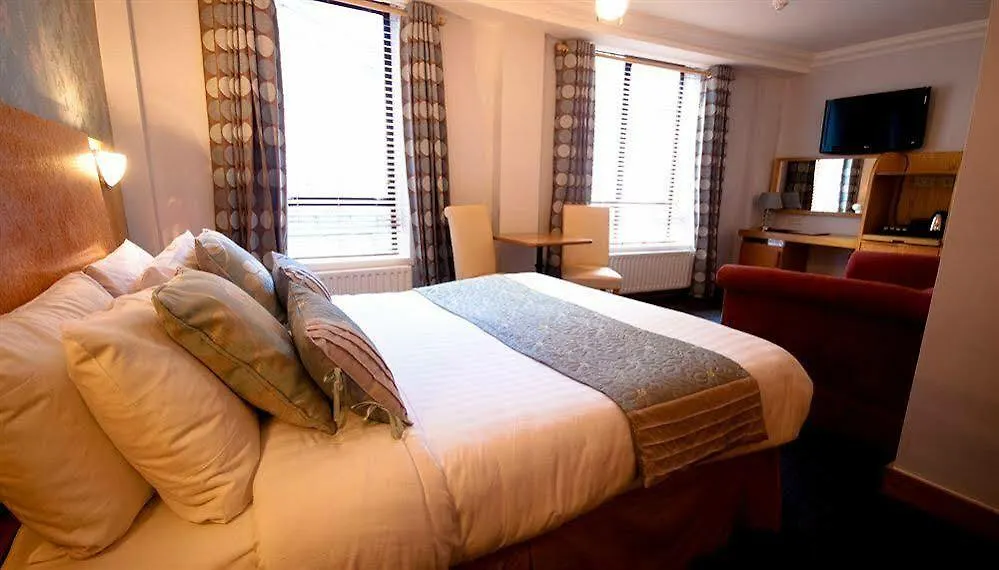 Handel'S Hotel Dublin 3*,